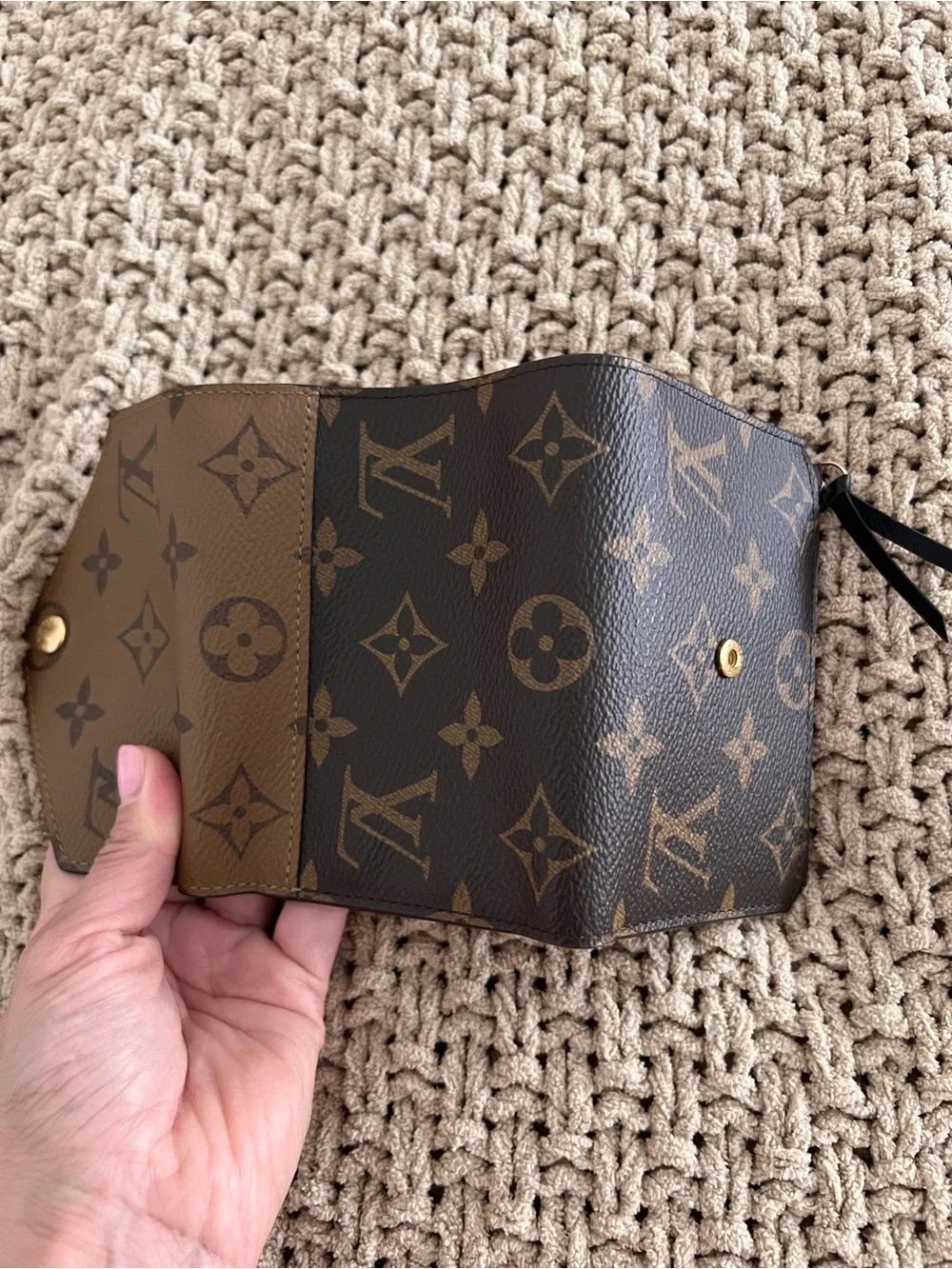 Louis Vuitton Two-Tone Monogram Victorine Card Wallet - Picture 3 of 6